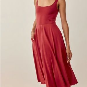 Reformation jersey midi dress